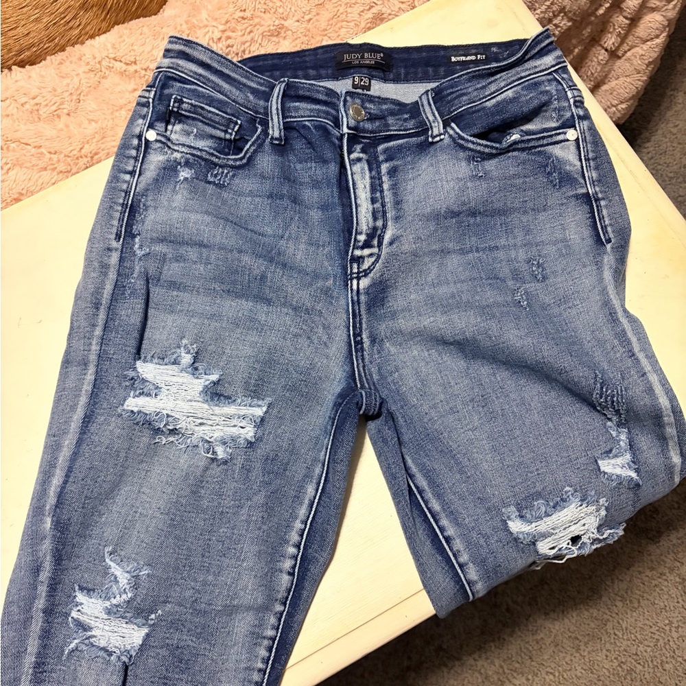 Judy Blue Women's Light Blue Distressed Boyfriend Jeans